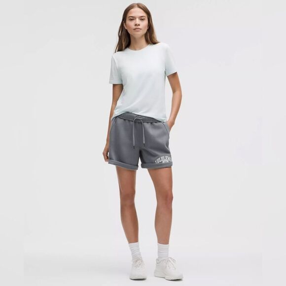 Nwt Lululemon Scuba Mid-Rise Oversized Short 7" *Graphic Solar Grey - Picture 1 of 10